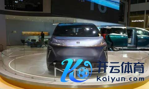 下一代GL8前瞻 或搭纯电能源,别克OMPV意见车亮相广州车展
